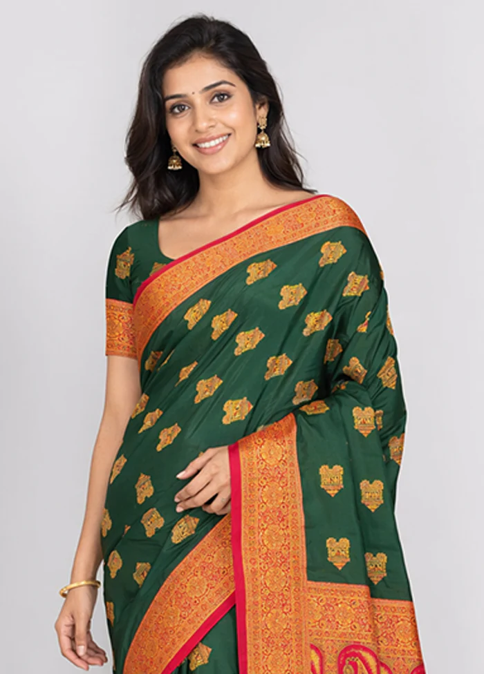 Pink Katan Silk Saree With Blouse Piece - Image 2