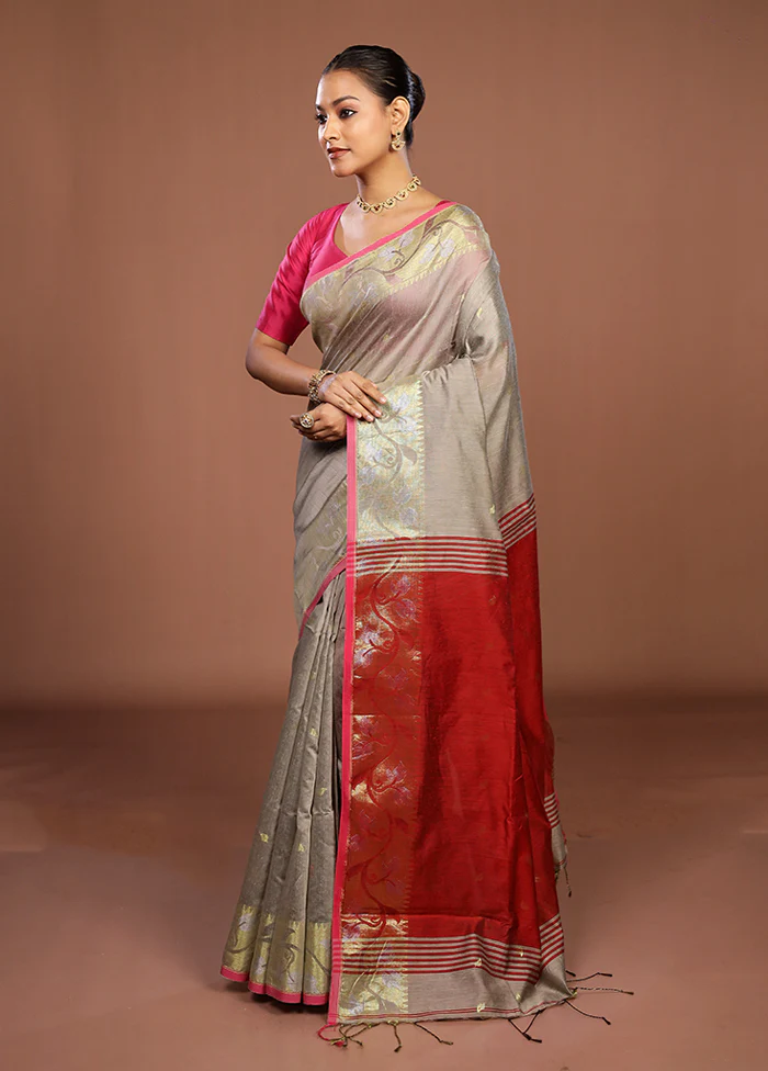 Pink Khadi Cotton Saree With Blouse Piece - Image 4
