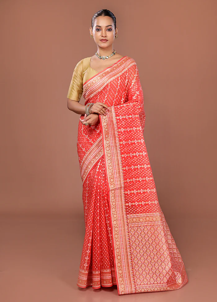 Red Kora Silk Saree With Blouse Piece - Image 2