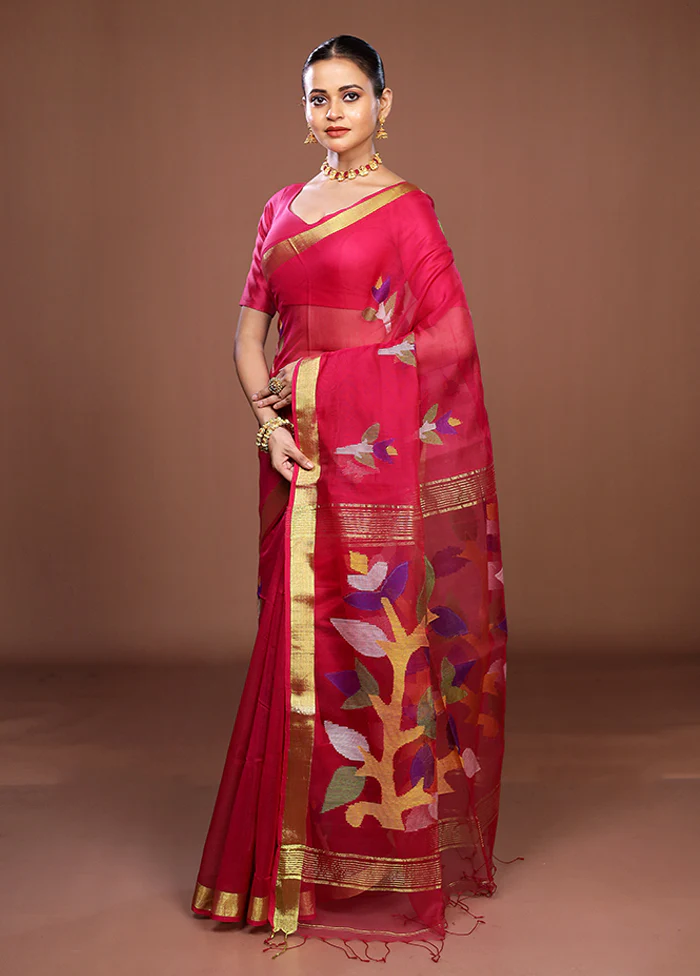 Pink Matka Silk Saree With Blouse Piece - Image 4