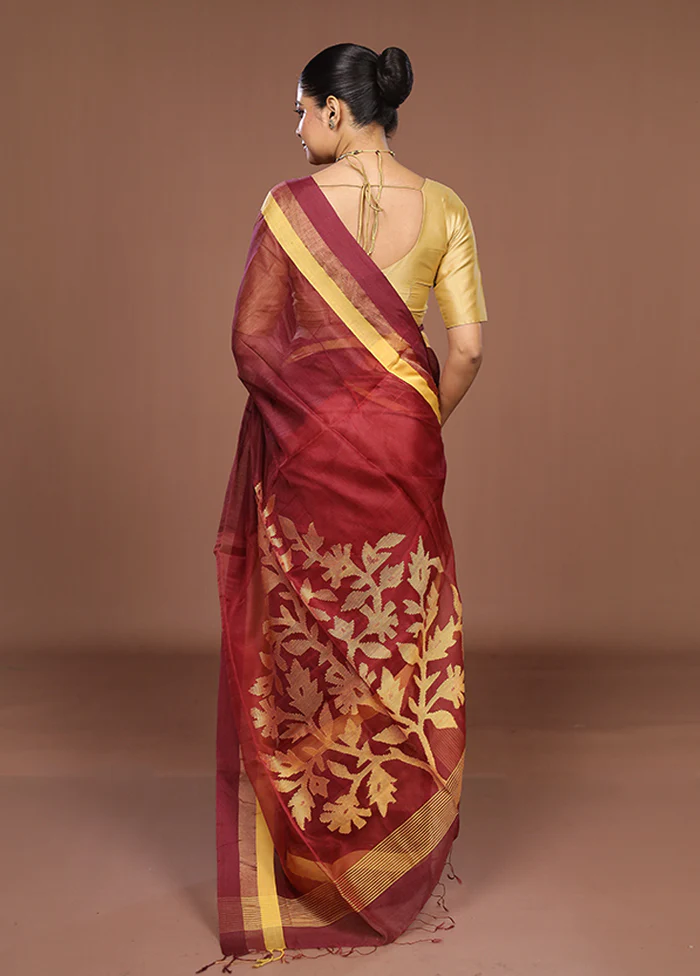 Pink Matka Silk Saree With Blouse Piece - Image 3