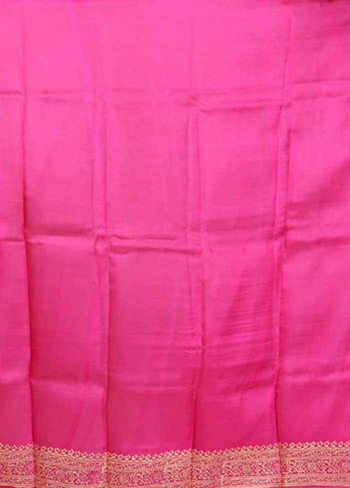Pink Printed Silk Saree Without Blouse Piece - Image 5