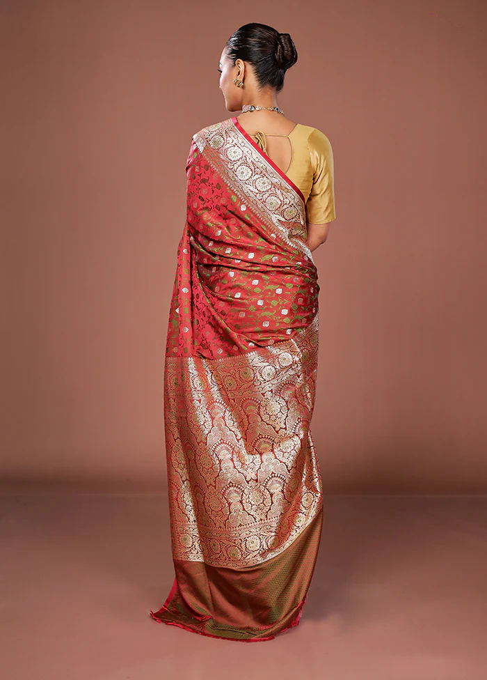 Pink Tanchoi Silk Saree With Blouse Piece - Image 3