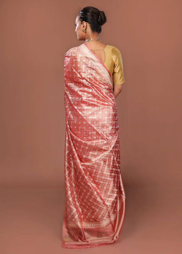 Pink Tissue Silk Saree With Blouse Piece - Image 3