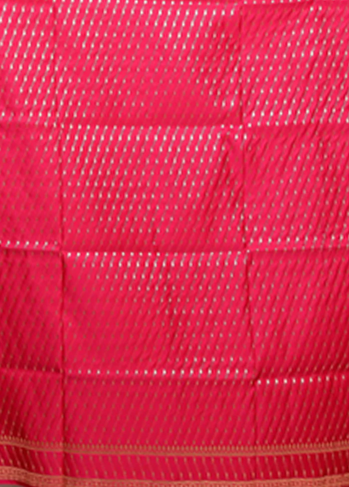 Purple Banarasi Silk Saree With Blouse Piece - Image 5