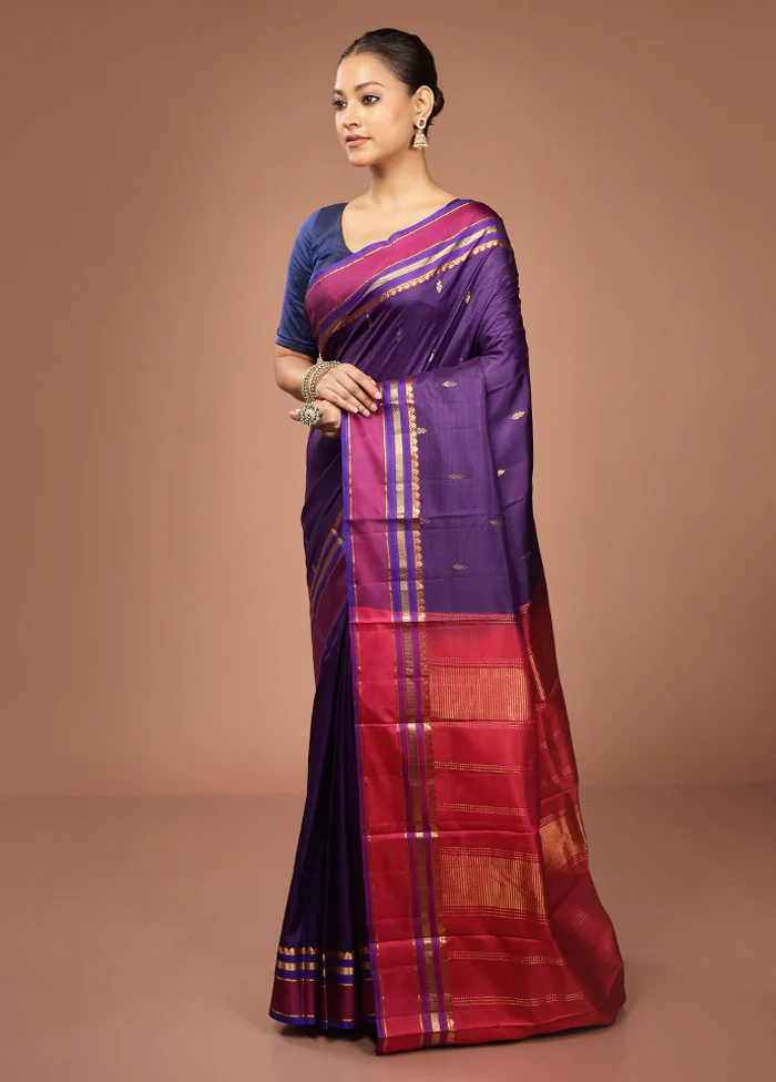 Purple Handloom Kanjivaram Pure Silk Saree With Blouse Piece - Image 4