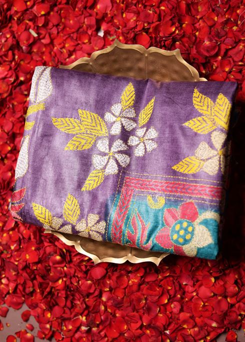 Purple Handloom Kantha Stitch Pure Silk Saree With Blouse Piece - Image 7