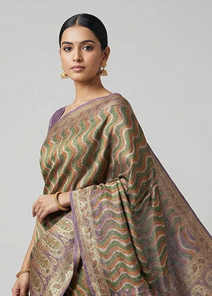 Purple Handloom Tanchoi Pure Silk Saree With Blouse Piece - Image 2