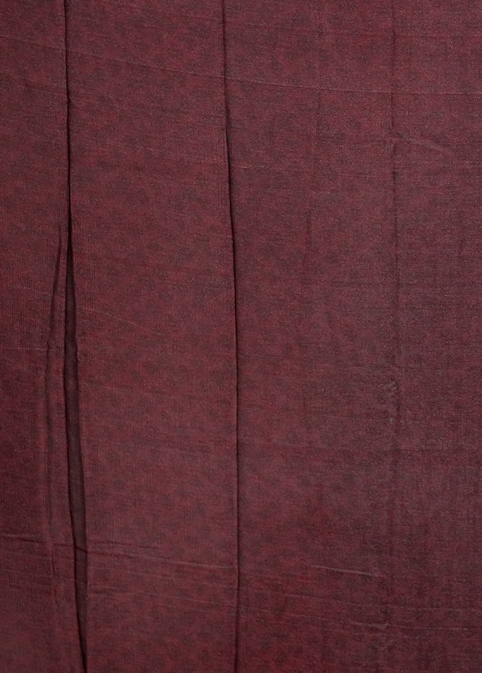 Maroon Printed Silk Saree With Blouse Piece - Image 5