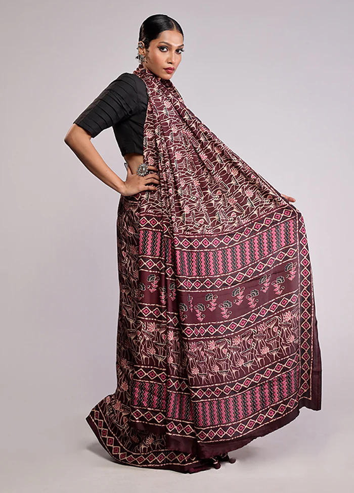 Maroon Printed Silk Saree With Blouse Piece - Image 4