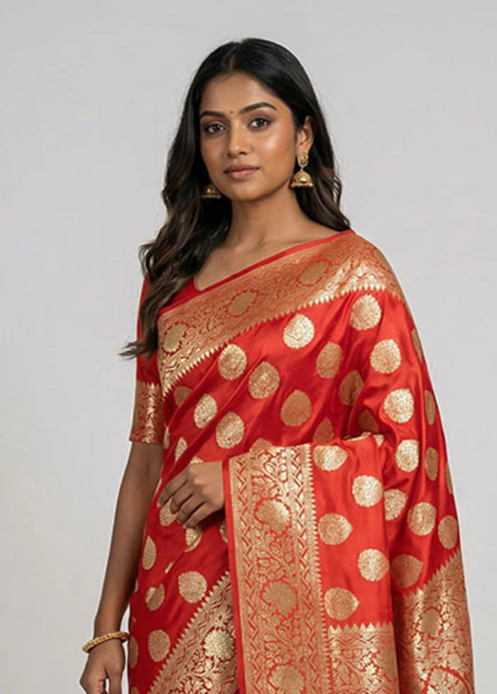 Red Banarasi Silk Saree With Blouse Piece - Image 2