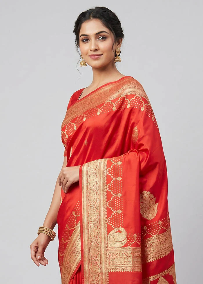 Red Banarasi Silk Saree With Blouse Piece - Image 2
