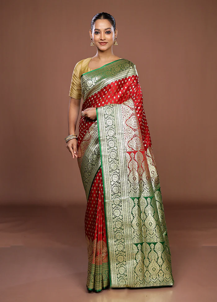 Red Banarasi Silk Saree With Blouse Piece - Image 2