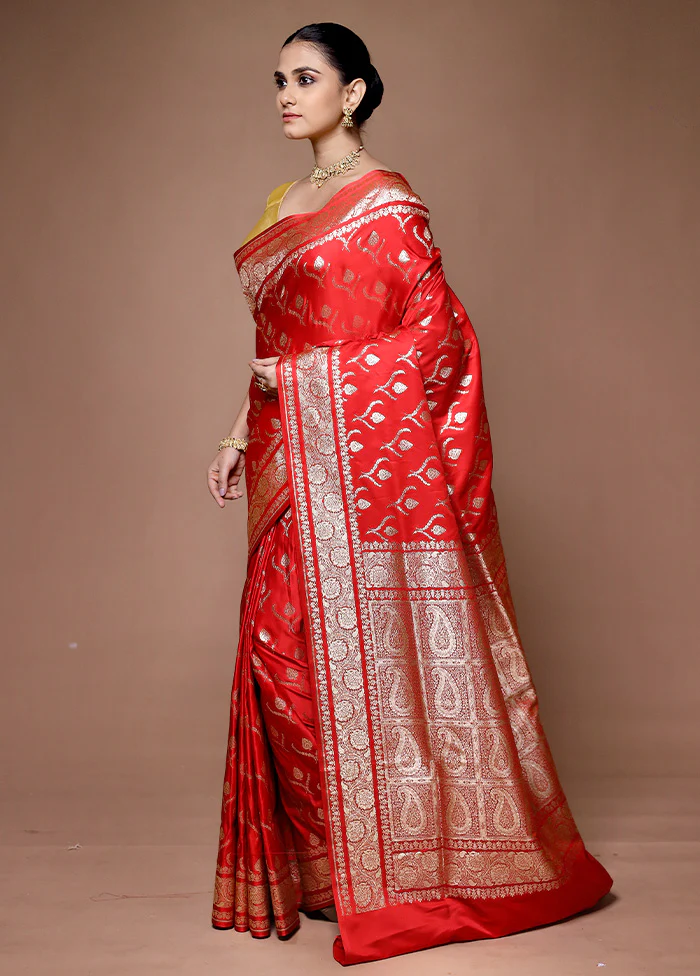 Red Banarasi Silk Saree With Blouse Piece - Image 4