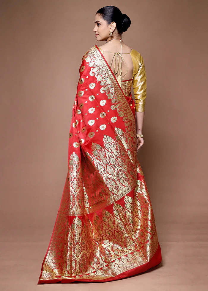 Red Banarasi Silk Saree With Blouse Piece - Image 3