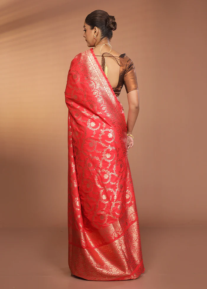 Red Banarasi Silk Saree With Blouse Piece - Image 3