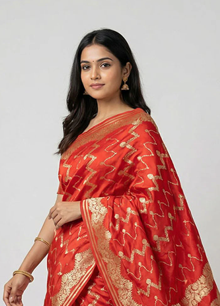 Red Banarasi Silk Saree With Blouse Piece - Image 2
