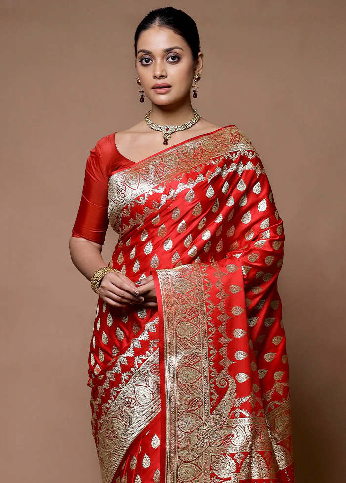 Red Banarasi Silk Saree With Blouse Piece - Image 2