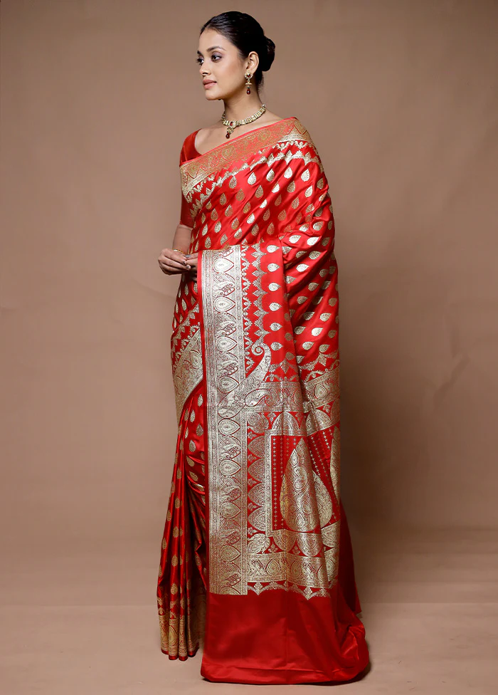 Red Banarasi Silk Saree With Blouse Piece - Image 4