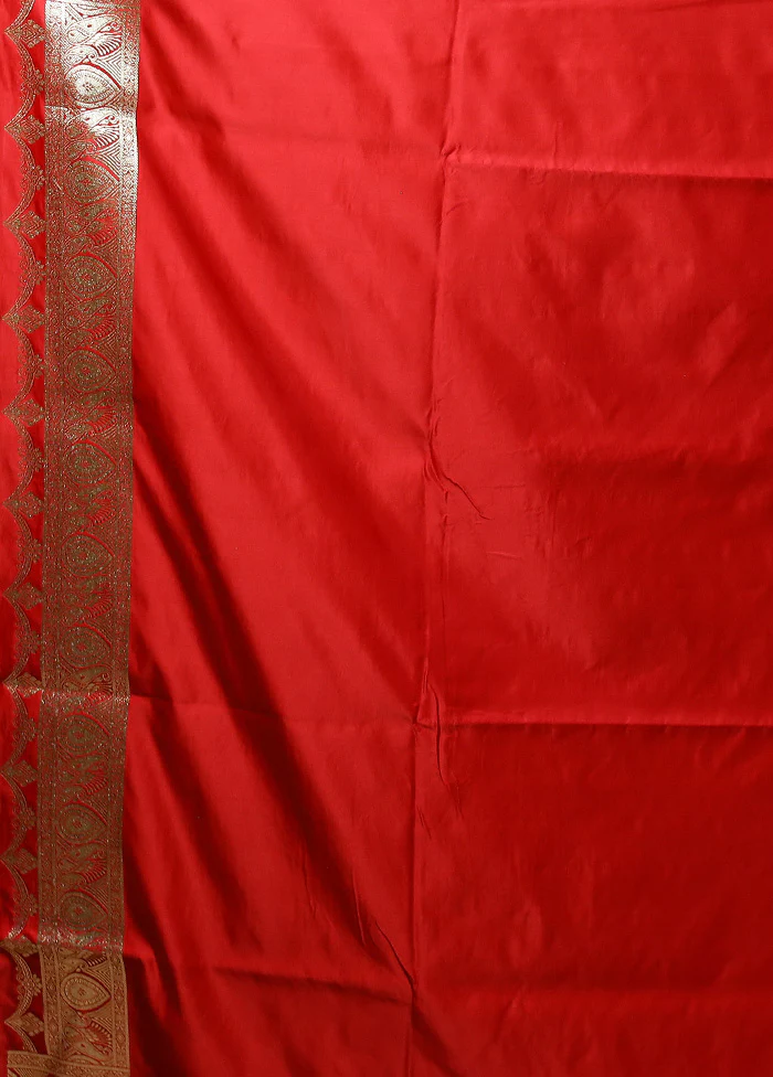 Red Banarasi Silk Saree With Blouse Piece - Image 5