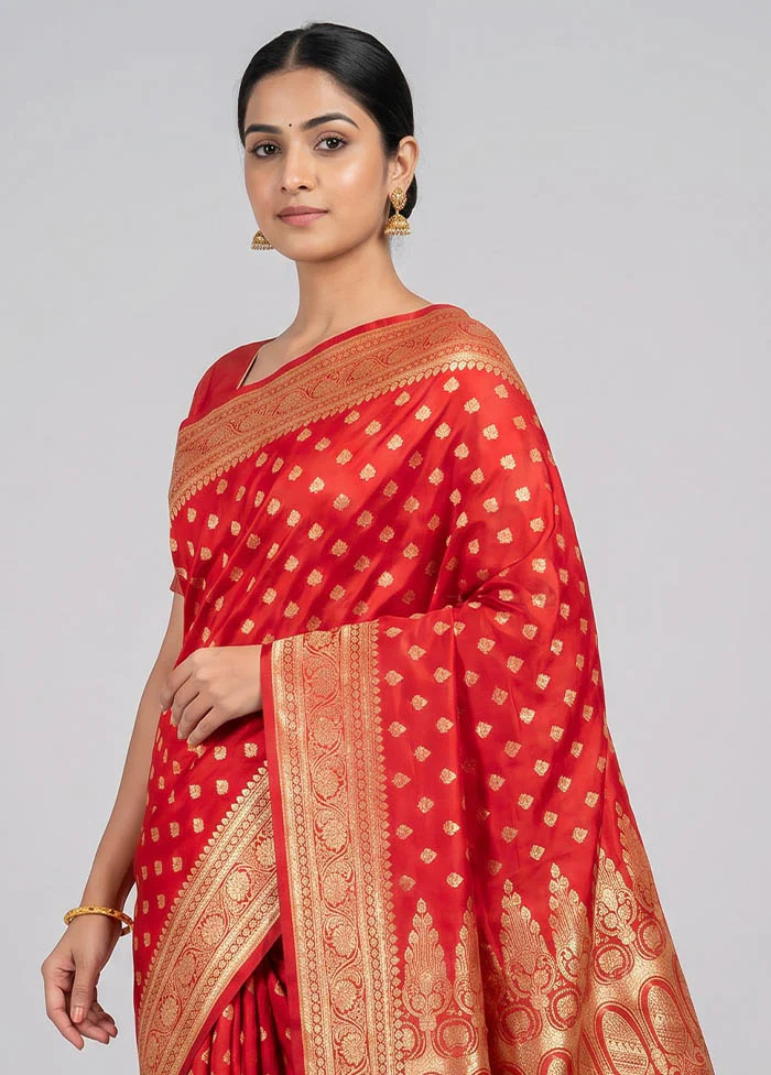 Red Banarasi Silk Saree With Blouse Piece - Image 2