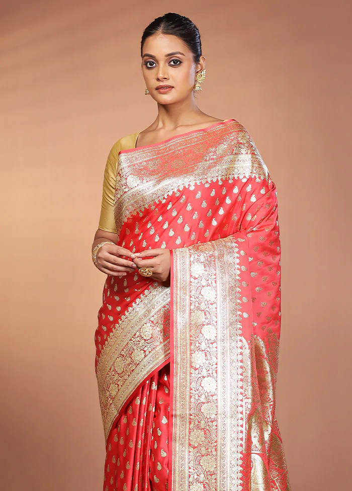 Red Banarasi Silk Saree With Blouse Piece