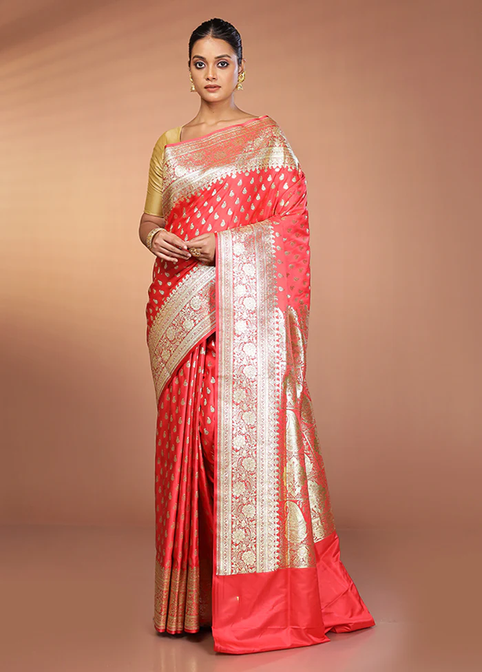 Red Banarasi Silk Saree With Blouse Piece - Image 2