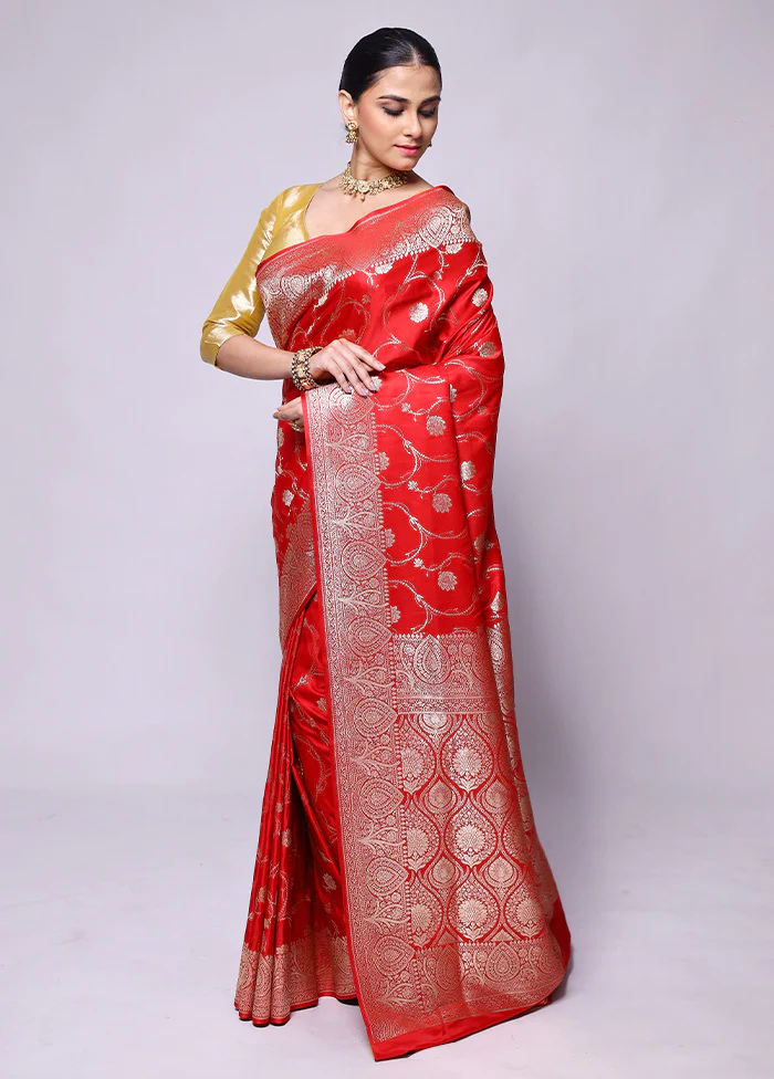 Red Banarasi Silk Saree With Blouse Piece - Image 4