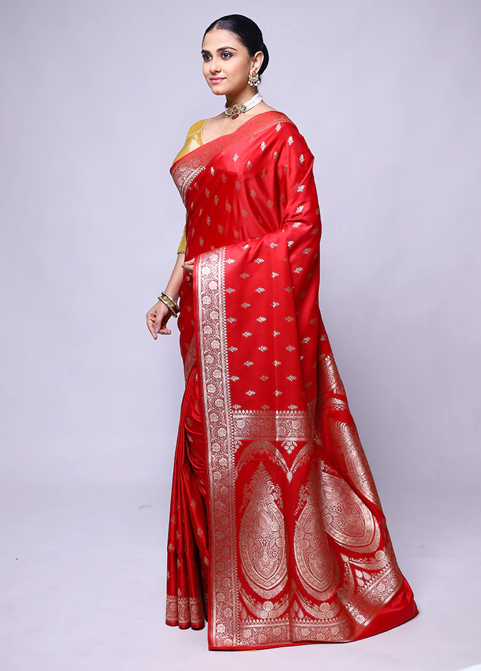 Red Banarasi Silk Saree With Blouse Piece - Image 4