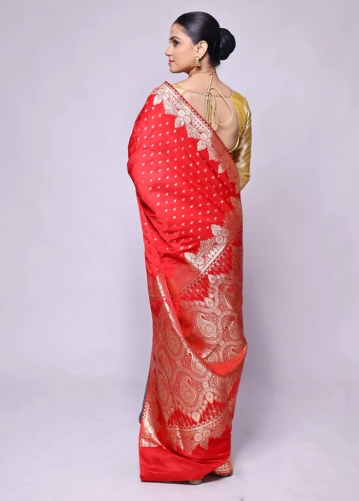 Red Banarasi Silk Saree With Blouse Piece - Image 3