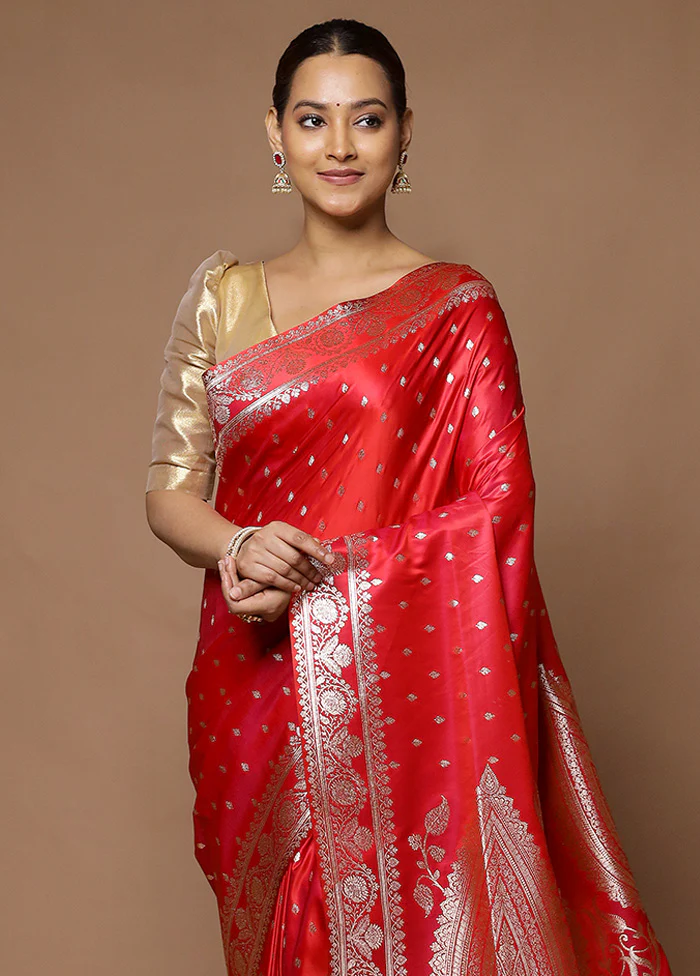 Red Banarasi Silk Saree With Blouse Piece - Image 2