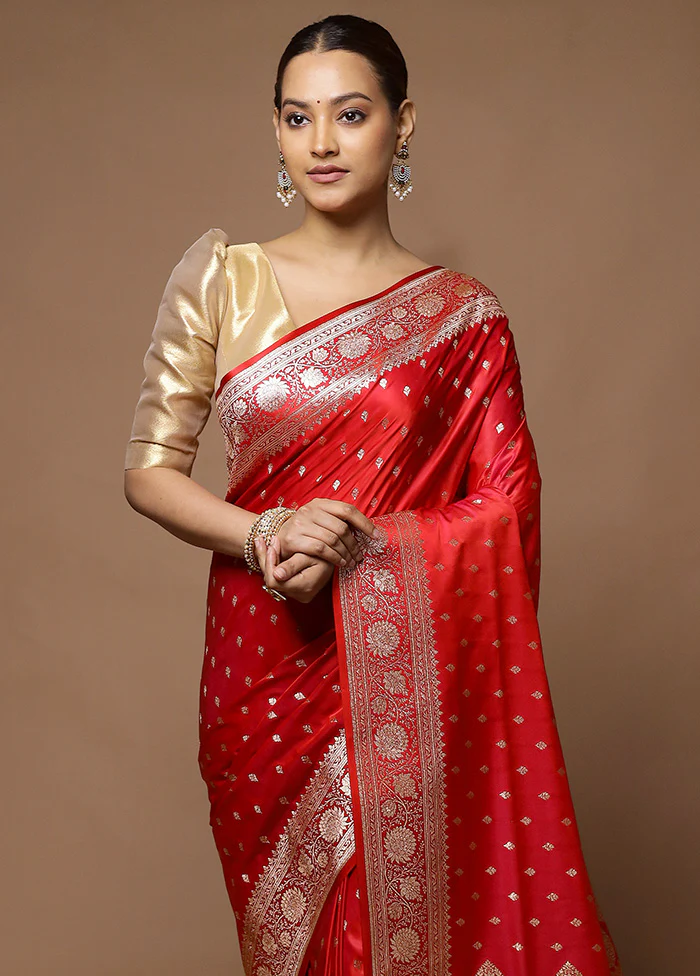 Red Banarasi Silk Saree With Blouse Piece - Image 2