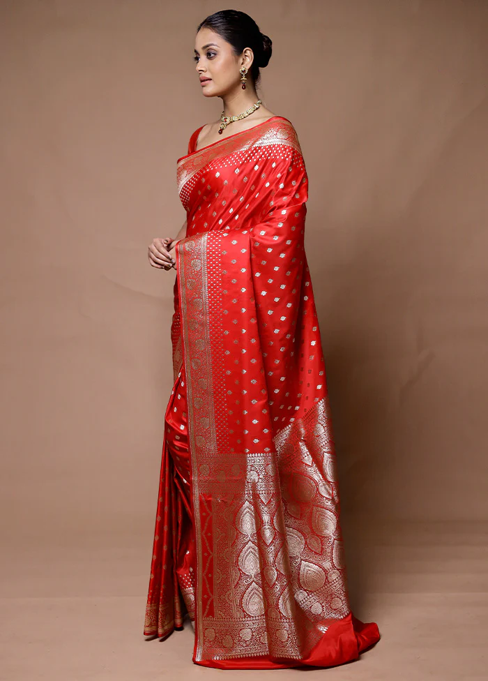 Red Banarasi Silk Saree With Blouse Piece - Image 4