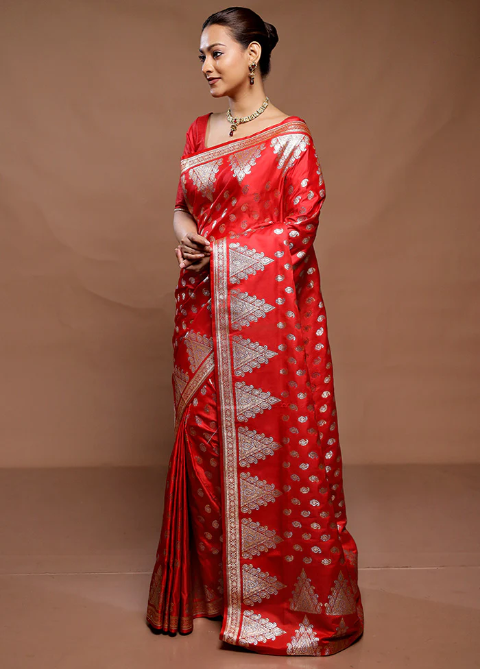 Red Banarasi Silk Saree With Blouse Piece - Image 4