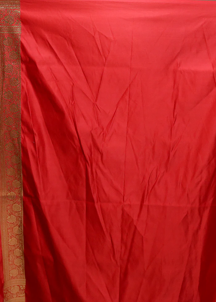 Red Banarasi Silk Saree With Blouse Piece - Image 5