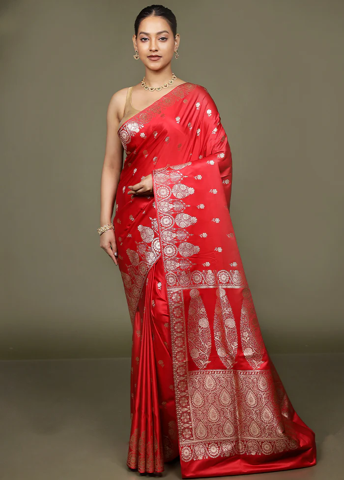 Red Banarasi Silk Saree With Blouse Piece - Image 2