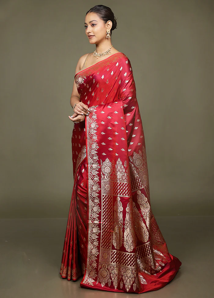 Red Banarasi Silk Saree With Blouse Piece - Image 4