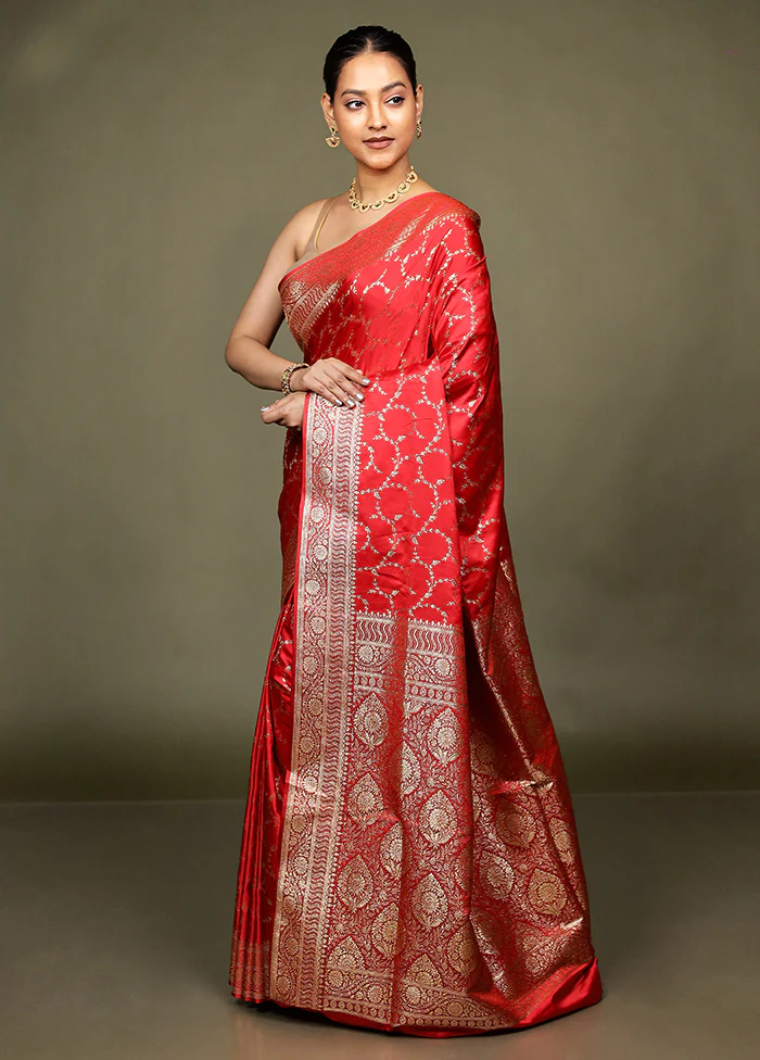 Red Banarasi Silk Saree With Blouse Piece - Image 4