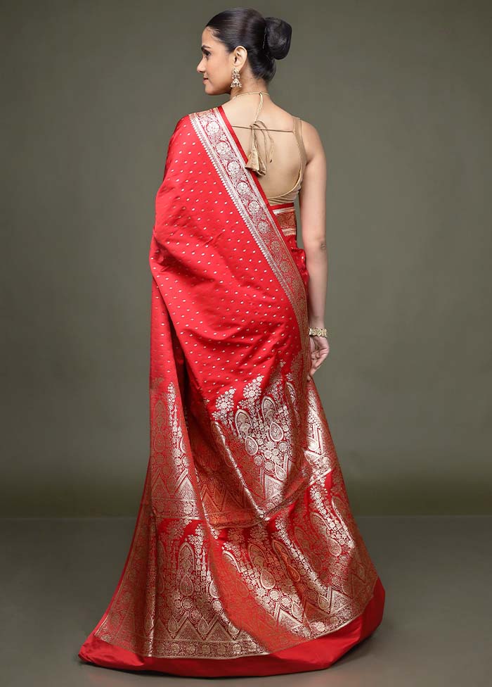 Red Banarasi Silk Saree With Blouse Piece - Image 3