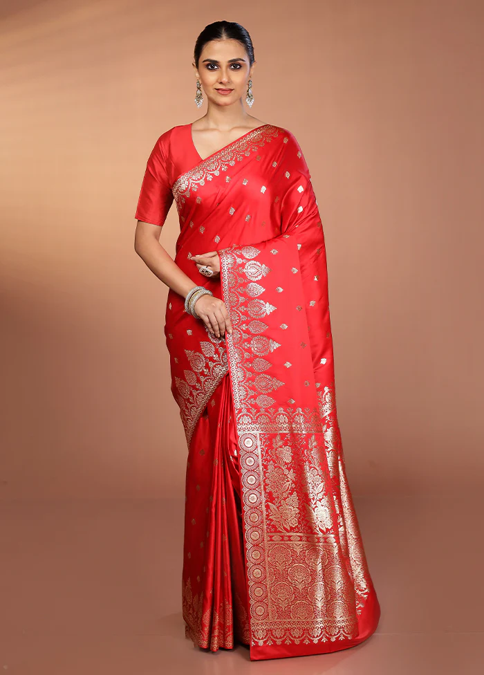 Red Banarasi Silk Saree With Blouse Piece - Image 2