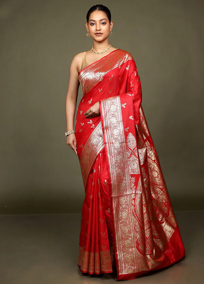 Red Banarasi Silk Saree With Blouse Piece - Image 2