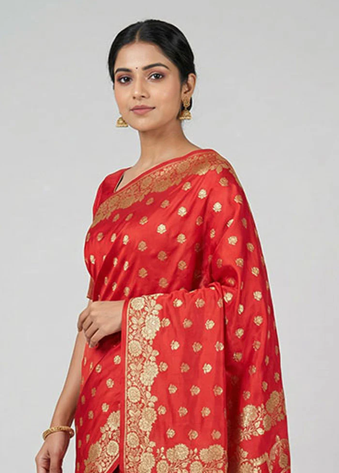 Red Banarasi Silk Saree With Blouse Piece - Image 2