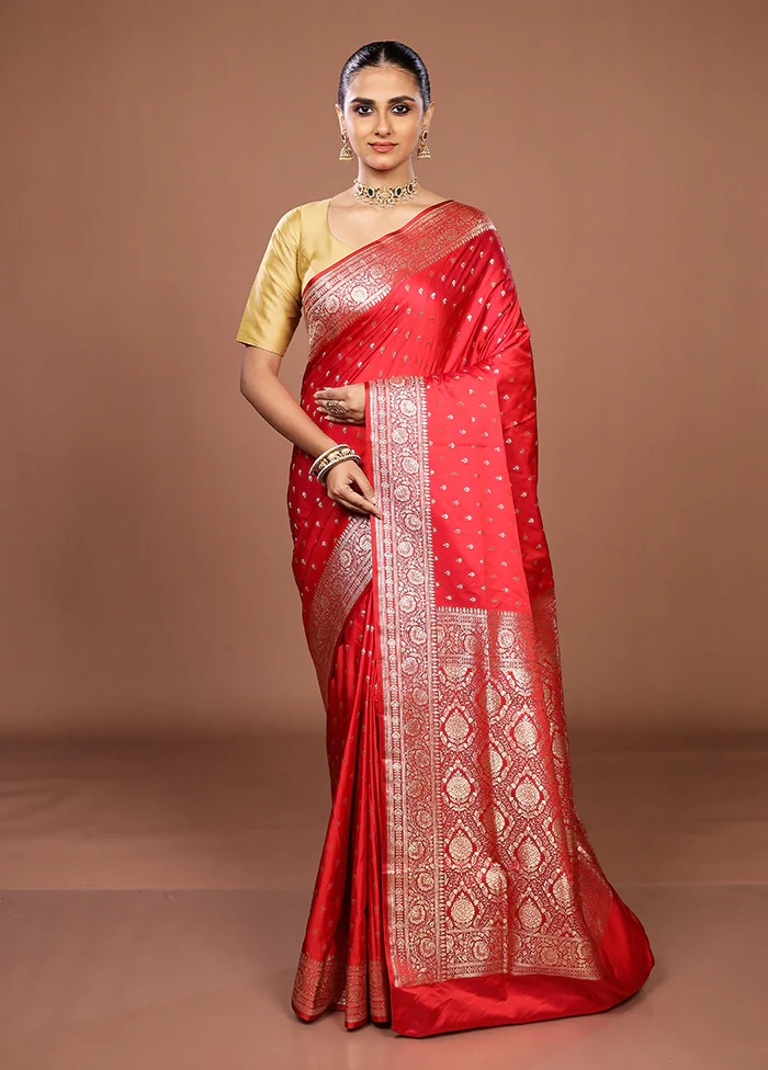 Red Banarasi Silk Saree With Blouse Piece - Image 2