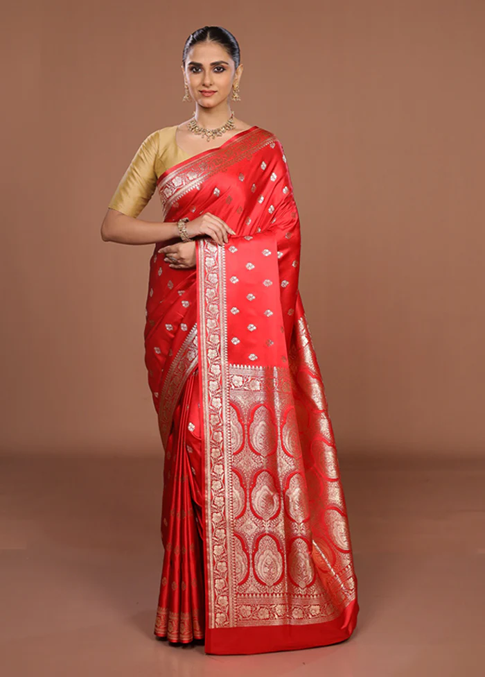 Red Banarasi Silk Saree With Blouse Piece - Image 2