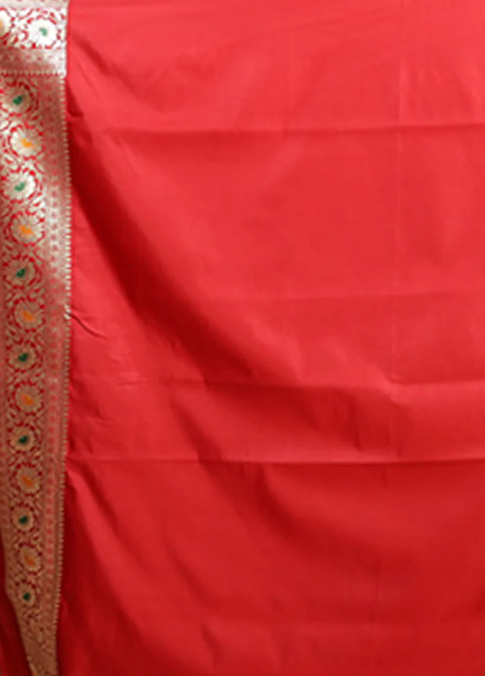 Red Banarasi Silk Saree With Blouse Piece - Image 5
