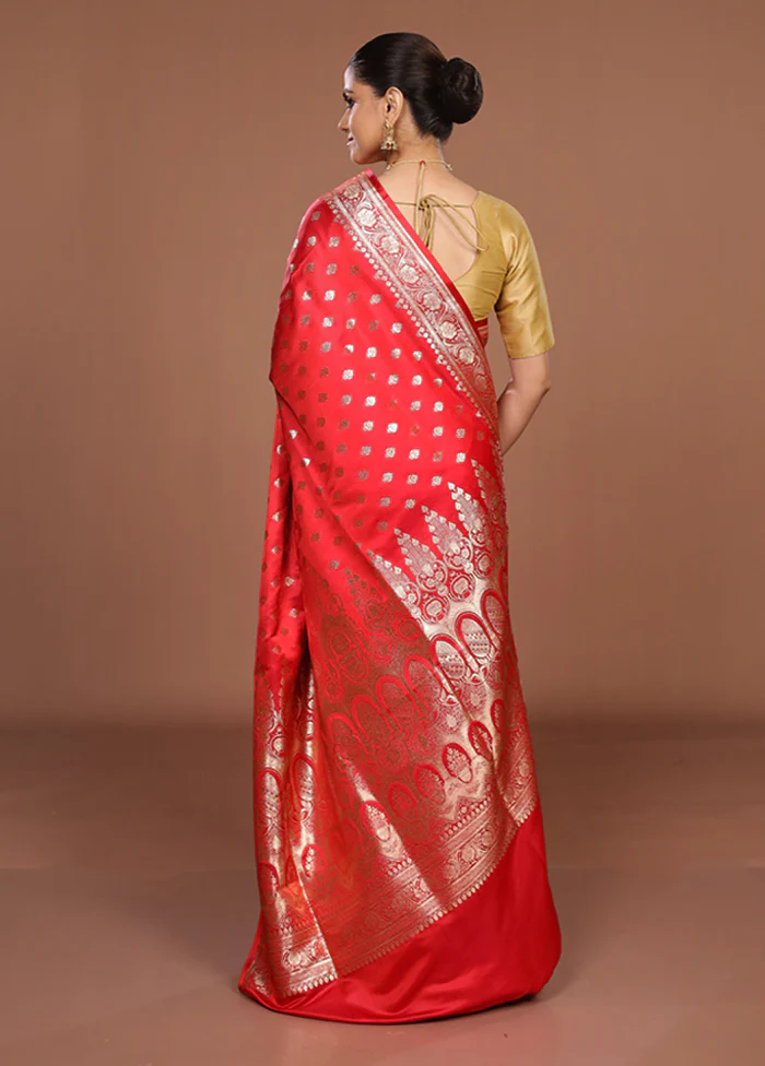 Red Banarasi Silk Saree With Blouse Piece - Image 3