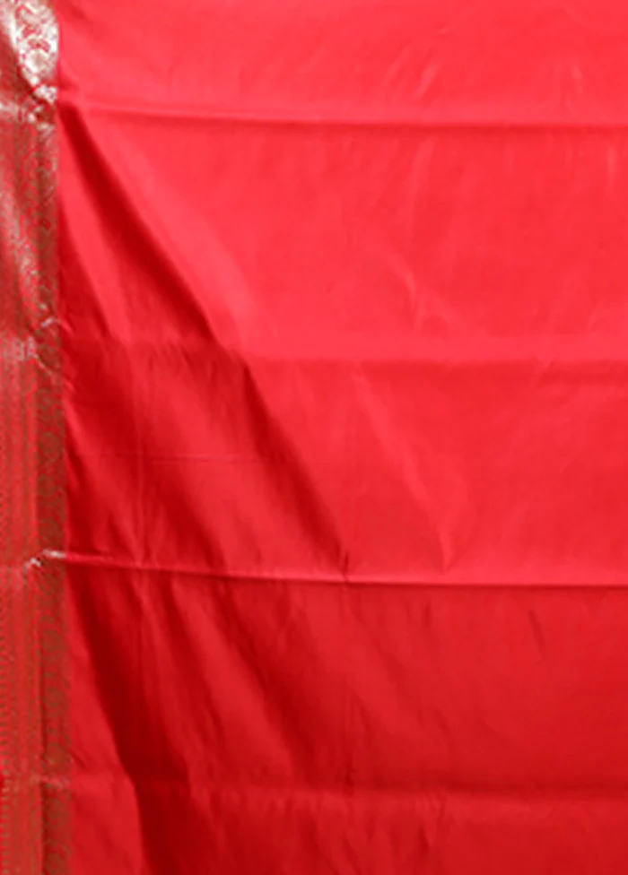 Red Banarasi Silk Saree With Blouse Piece - Image 5