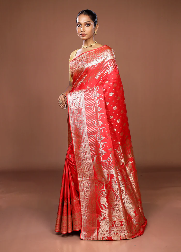 Red Banarasi Silk Saree With Blouse Piece - Image 4