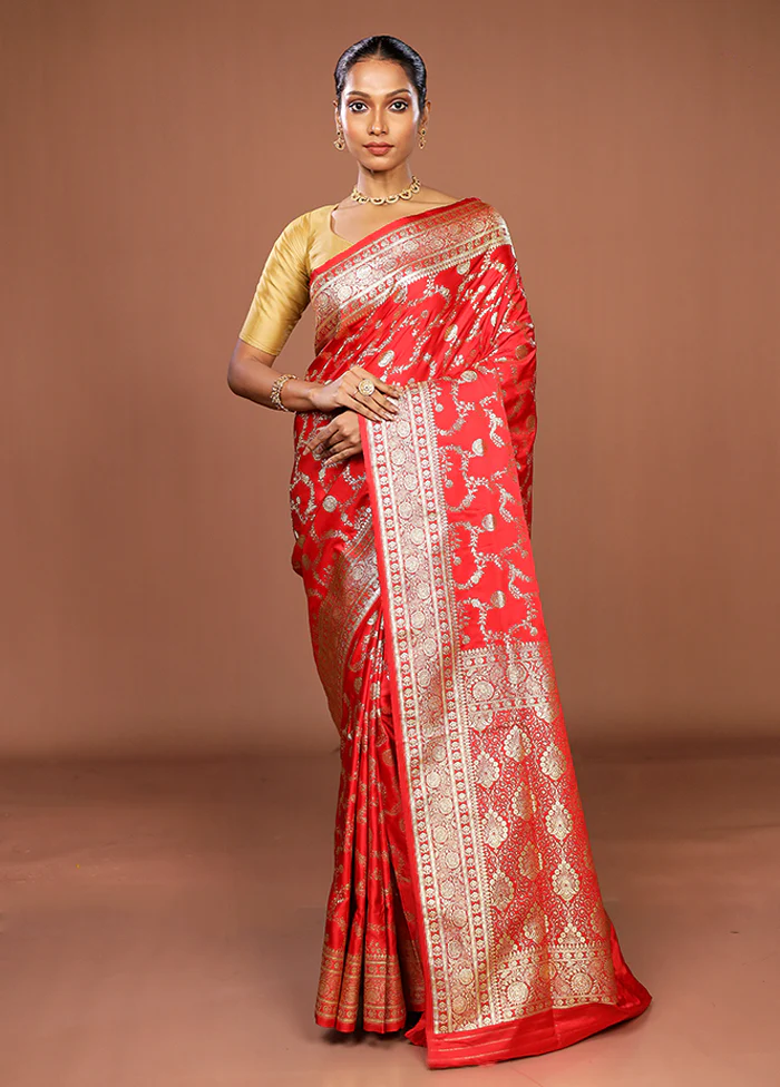 Red Banarasi Silk Saree With Blouse Piece - Image 2