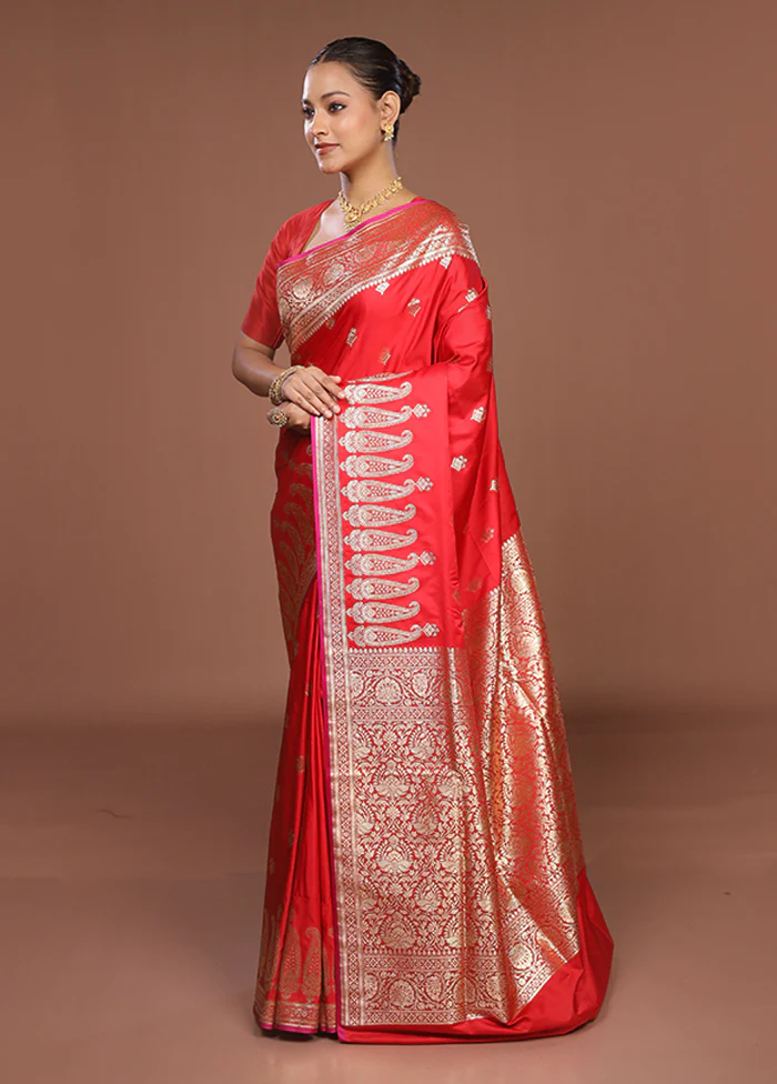 Red Banarasi Silk Saree With Blouse Piece - Image 4